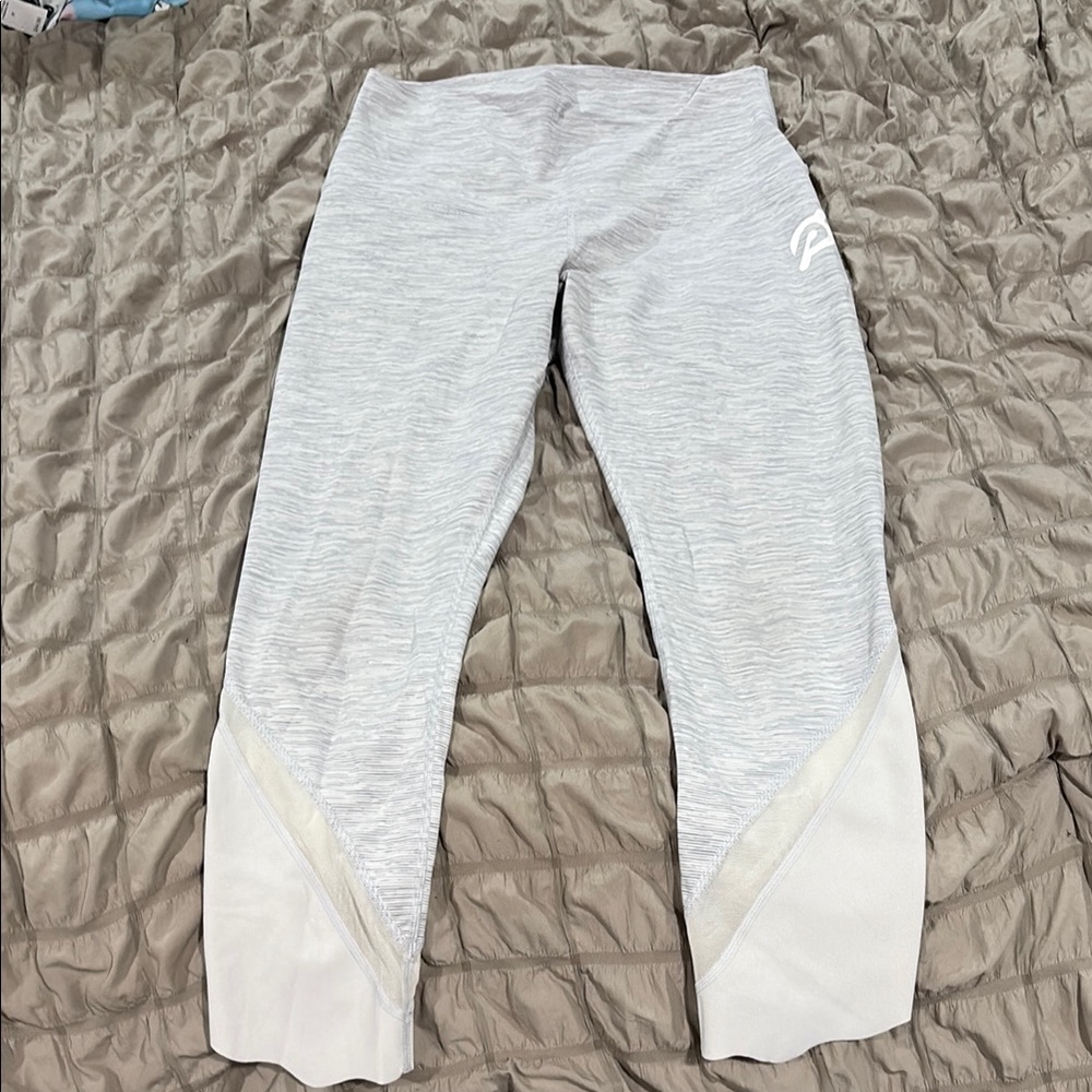 Lululemon peloton scallop 7/8 leggings